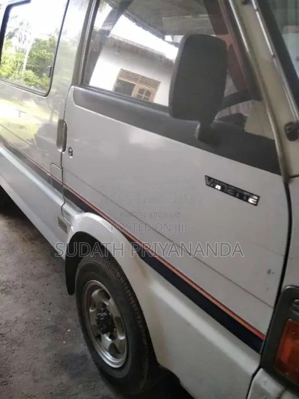 Nissan Vanette 1995 Van (Used)