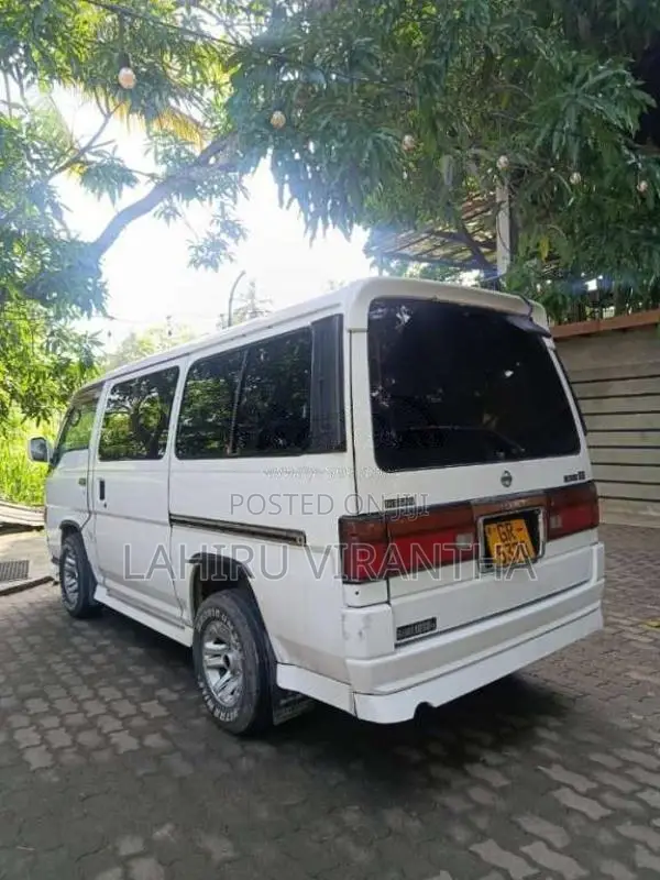 Nissan Caravan 1997 Van (Used)