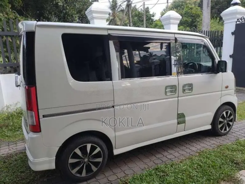 Suzuki Every Wagon DA64 2012 Van (Used)