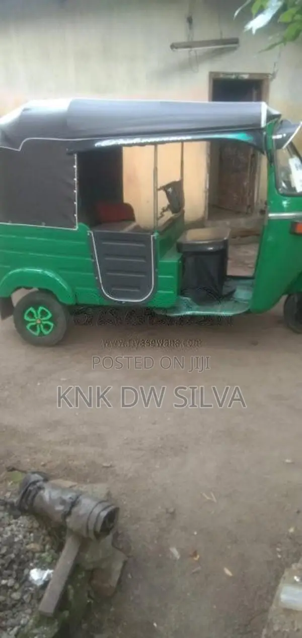 Bajaj 2 stroke 2003 Three Wheel (Used)