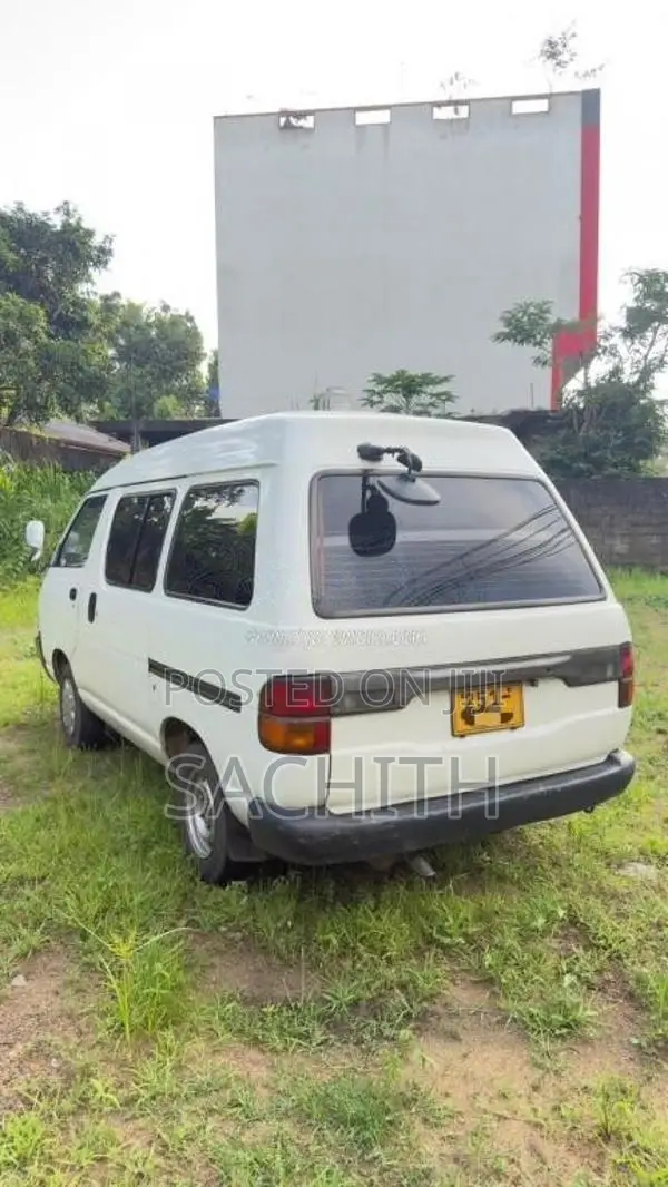 Toyota Townace Lotto CR27 1992 Van (Used)