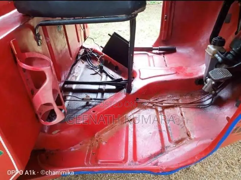Bajaj 2 Stroke 1995 Three Wheel (Used)