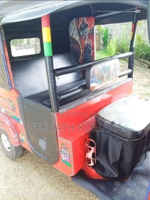 Bajaj 2 Stroke 1995 Three Wheel (Used)