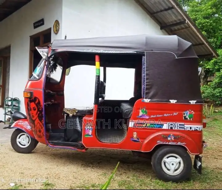 Bajaj 2 Stroke 1995 Three Wheel (Used)