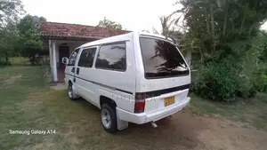Nissan Largo 1995 Van (Used)