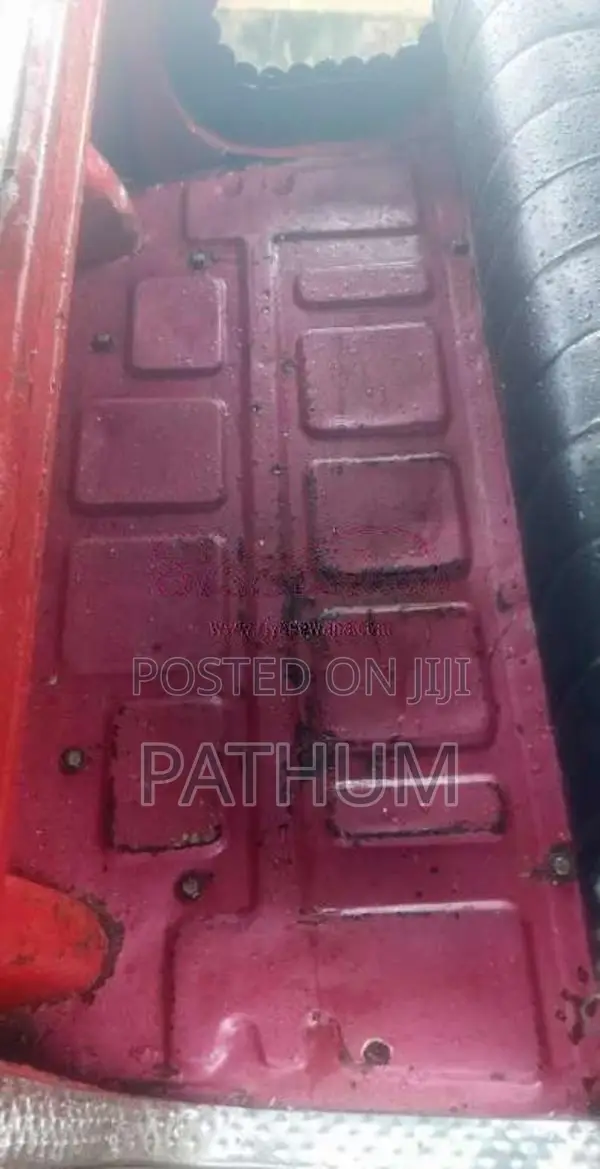 Bajaj 4 Stroke 2012 Three Wheel (Used)