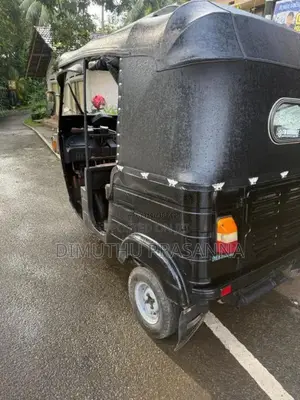 Bajaj RE 2011 Three Wheel (Used)