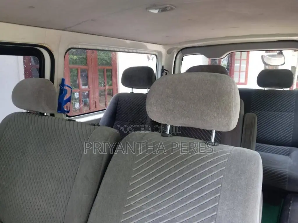 Toyota HIACE 2013 Van (Used)