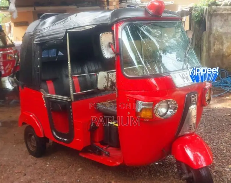 Bajaj 4 Stroke 2012 Three Wheel (Used)