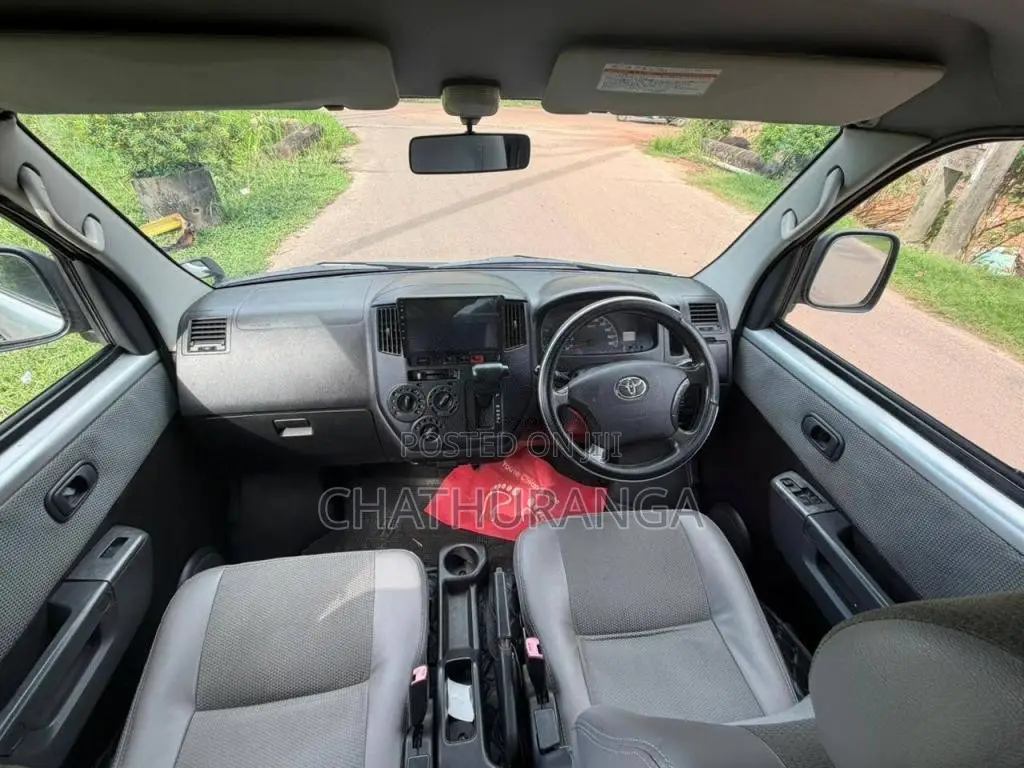 Toyota TownAce 2008 Van (Used)