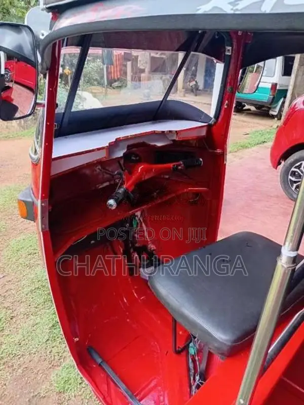 Bajaj 2 Stroke 2004 Three Wheel (Used)