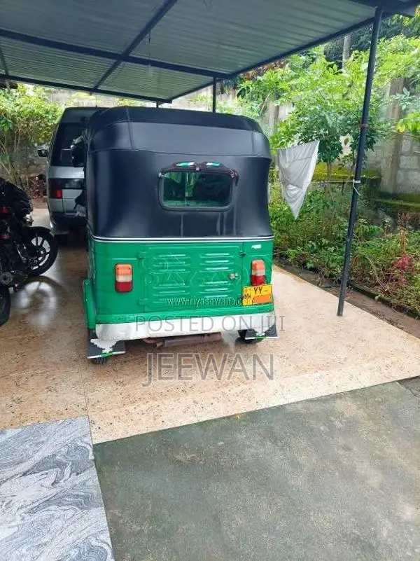 Bajaj RE 4 Stroke 2012 Three Wheel (Used)