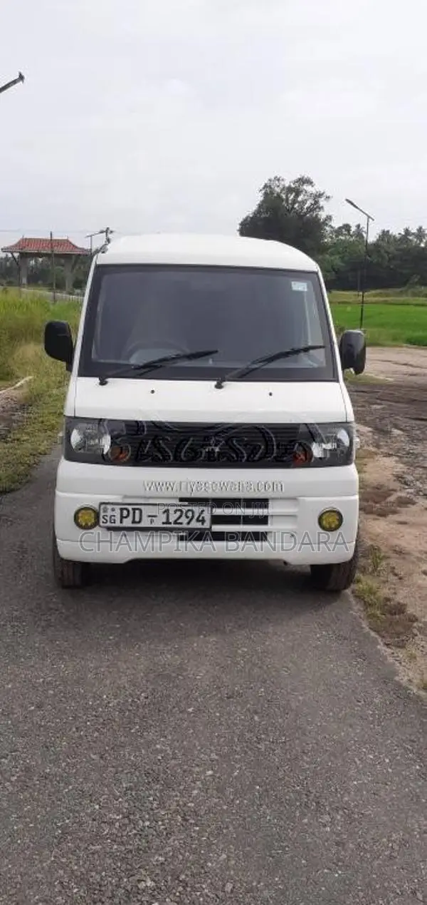 Mitsubishi MiniCab 2007 Van (Used)