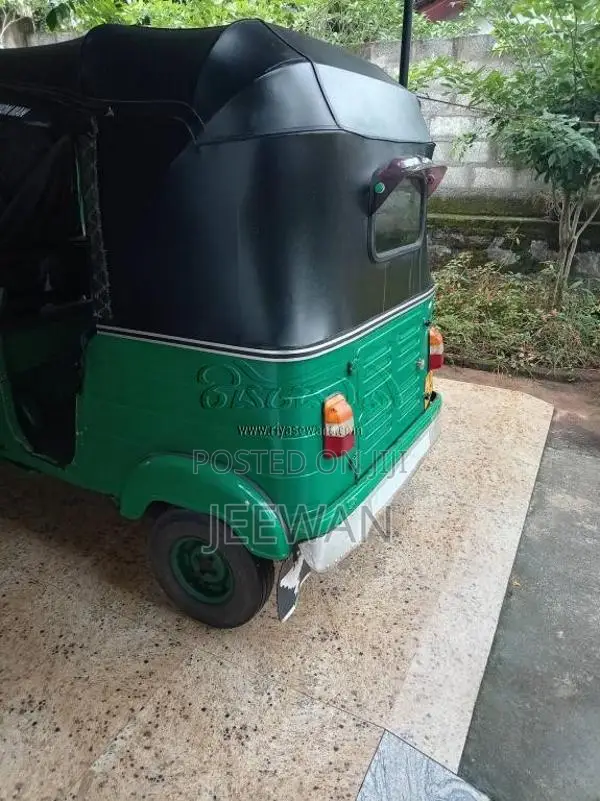 Bajaj RE 4 Stroke 2012 Three Wheel (Used)