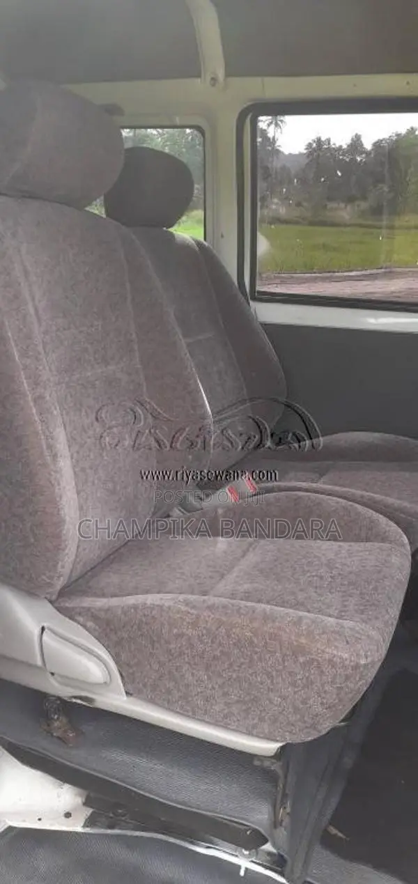Mitsubishi MiniCab 2007 Van (Used)
