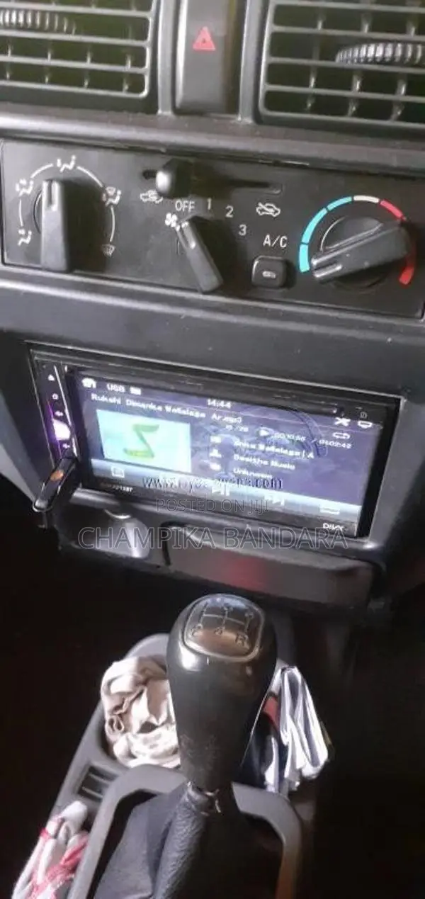 Mitsubishi MiniCab 2007 Van (Used)