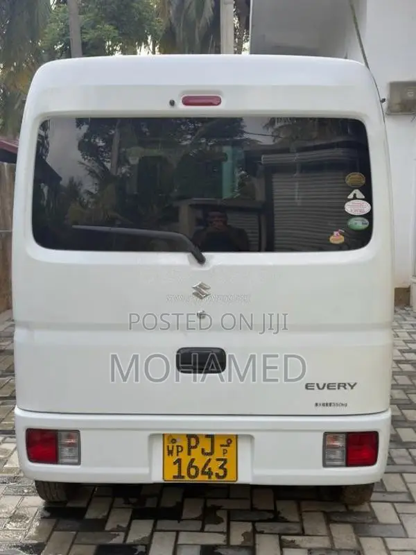 Suzuki Every 2015 Van (Used)
