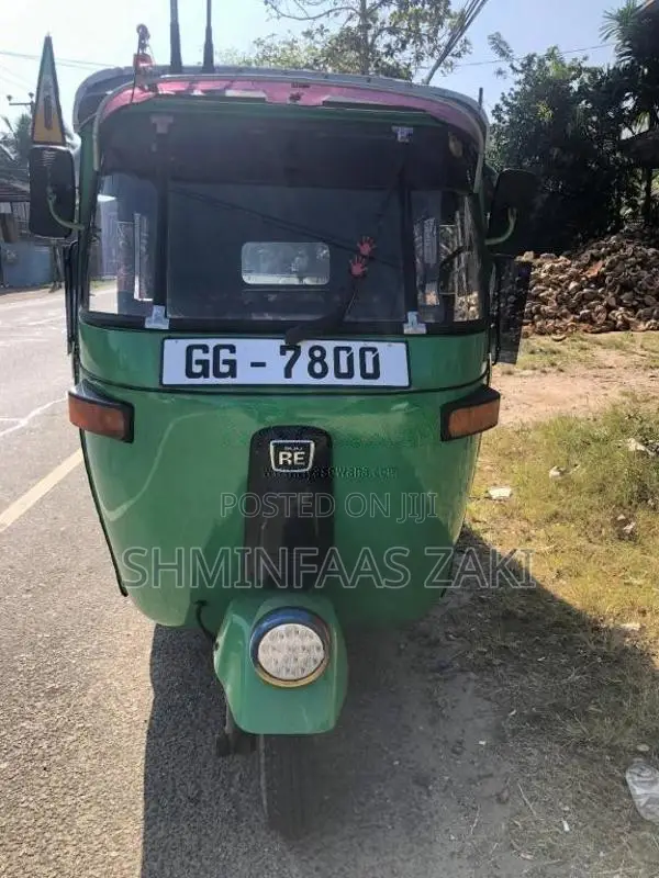 Bajaj RE 2000 Three Wheel (Used)