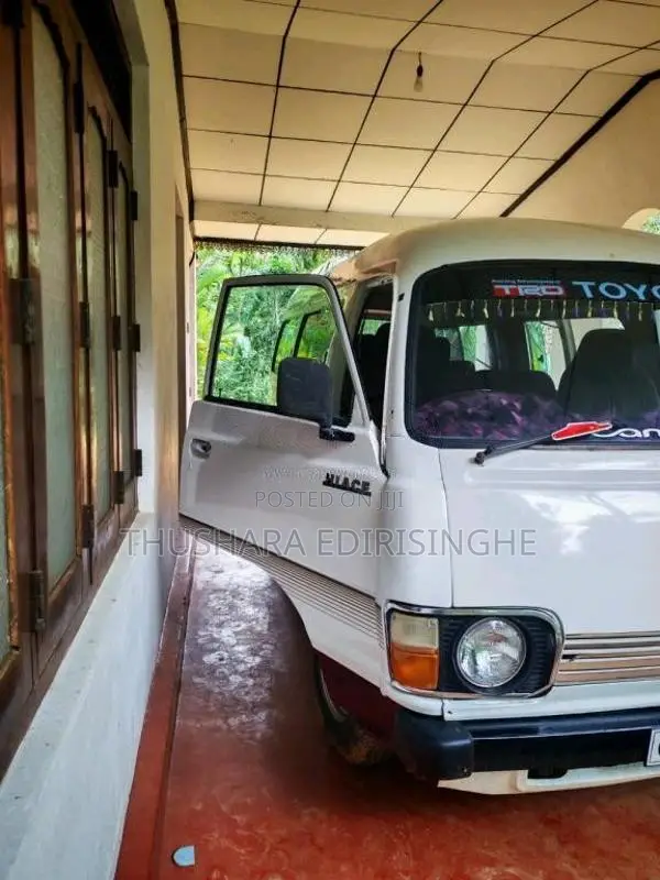 Toyota Lh40 1981 Van (Used)
