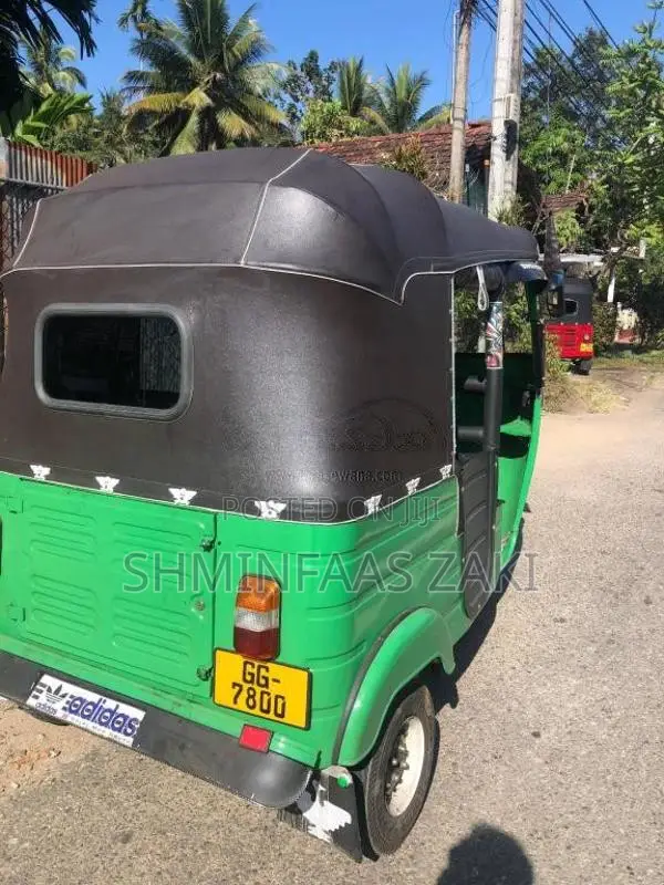Bajaj RE 2000 Three Wheel (Used)