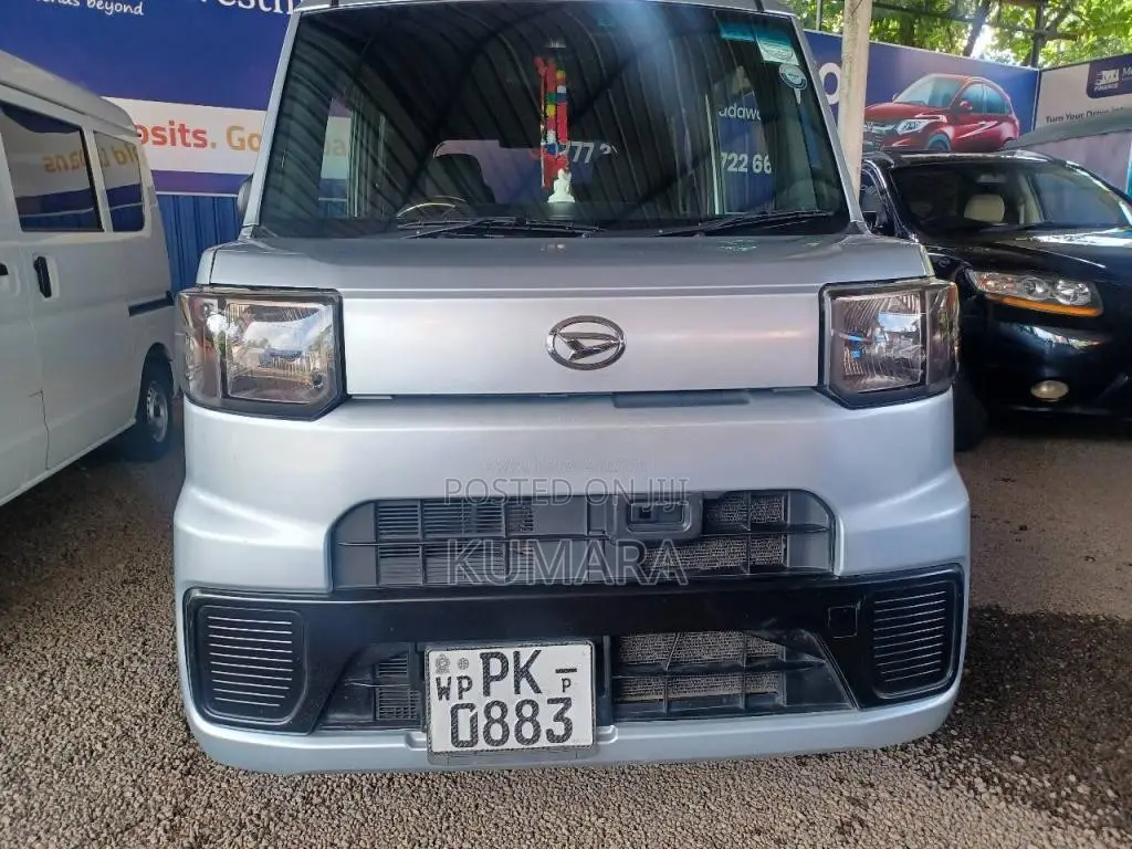 Daihatsu Hijet Caddie Safety 2016 Van (Used)