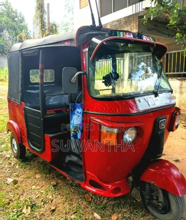 Bajaj RE 2010 Three Wheel (Used)