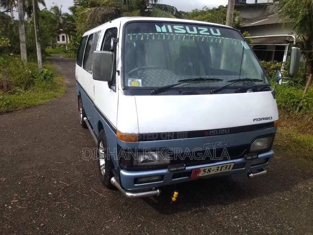 Isuzu Fargo 1992 Van (Used)