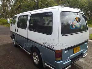 Isuzu Fargo 1992 Van (Used)