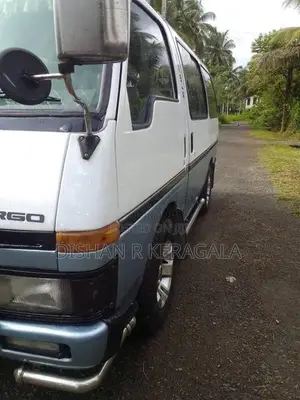Isuzu Fargo 1992 Van (Used)
