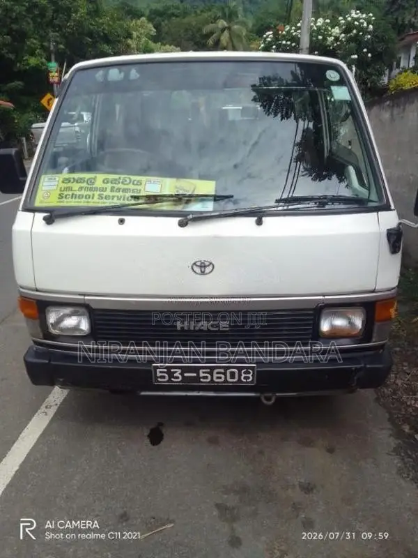 Toyota HIACE 1989 Van (Used)