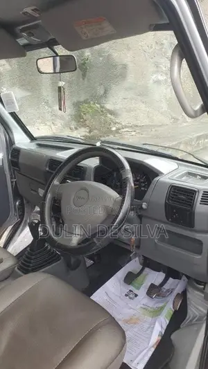 Nissan Clipper 2012 Van (Used)