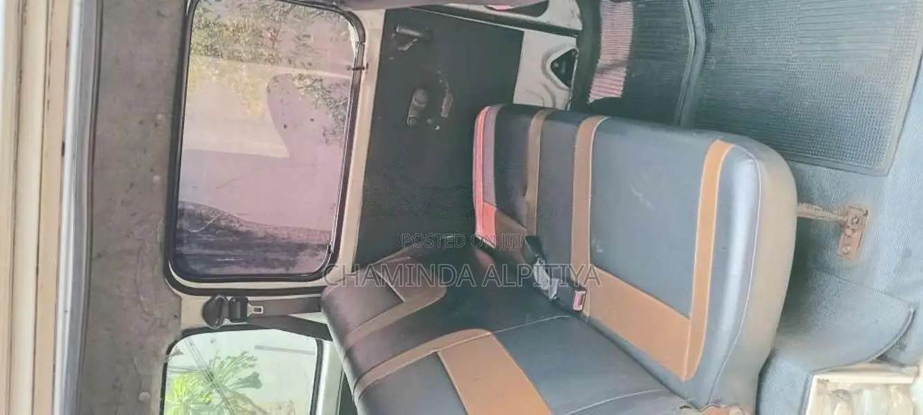 Suzuki Every 2000 Van (Used)