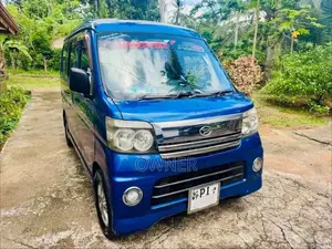 Daihatsu Hijet 2016 Van (Used)