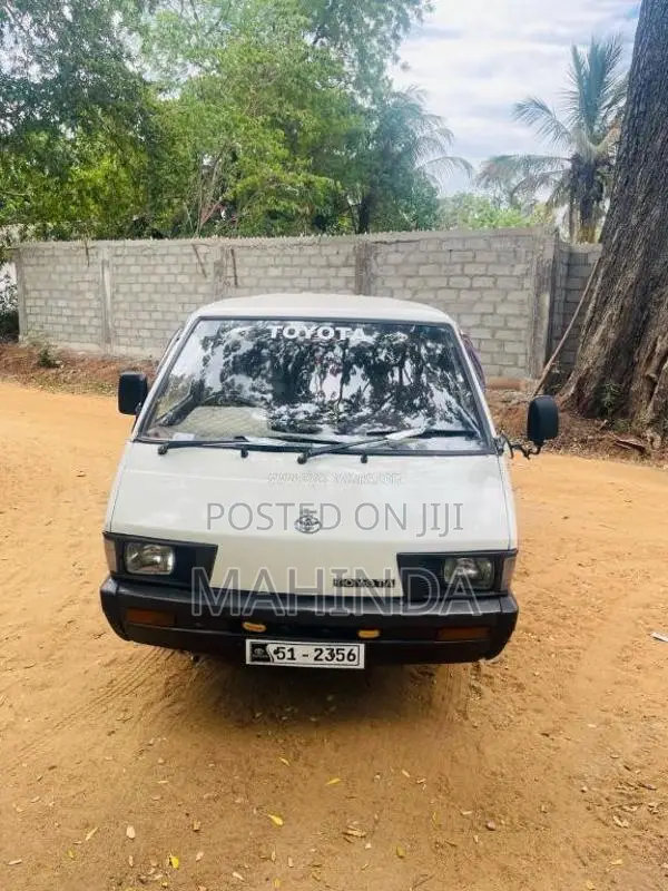 Toyota Townace 1985 Van (Used)