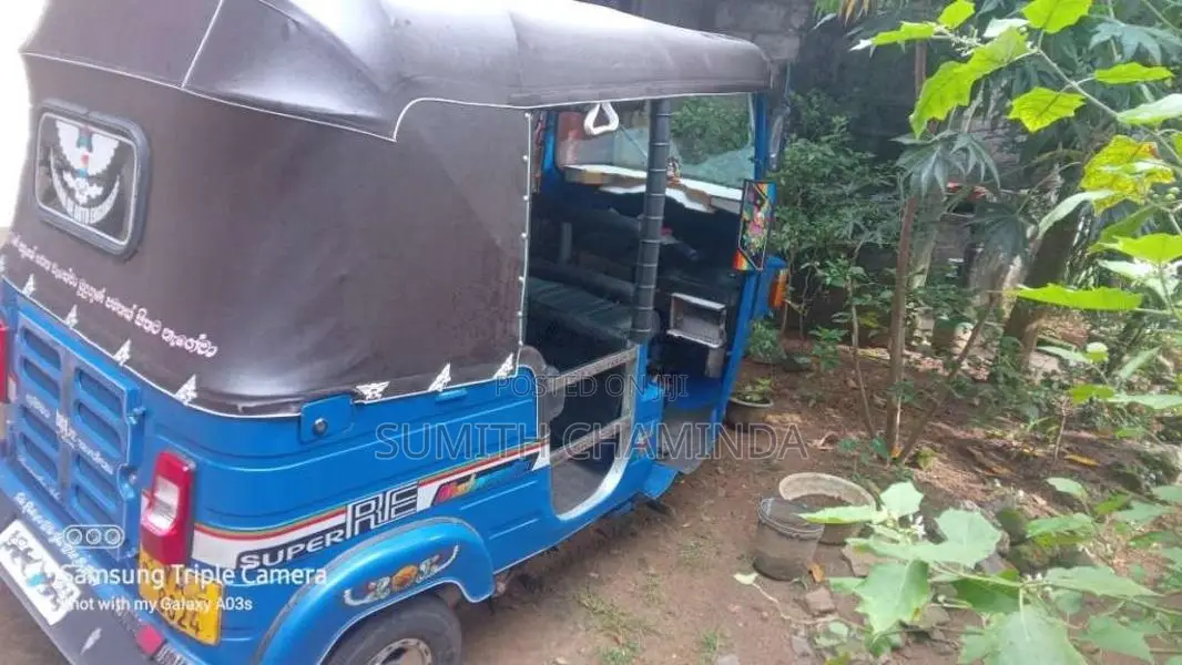 Bajaj 4 Stroke 2010 Three Wheel (Used)