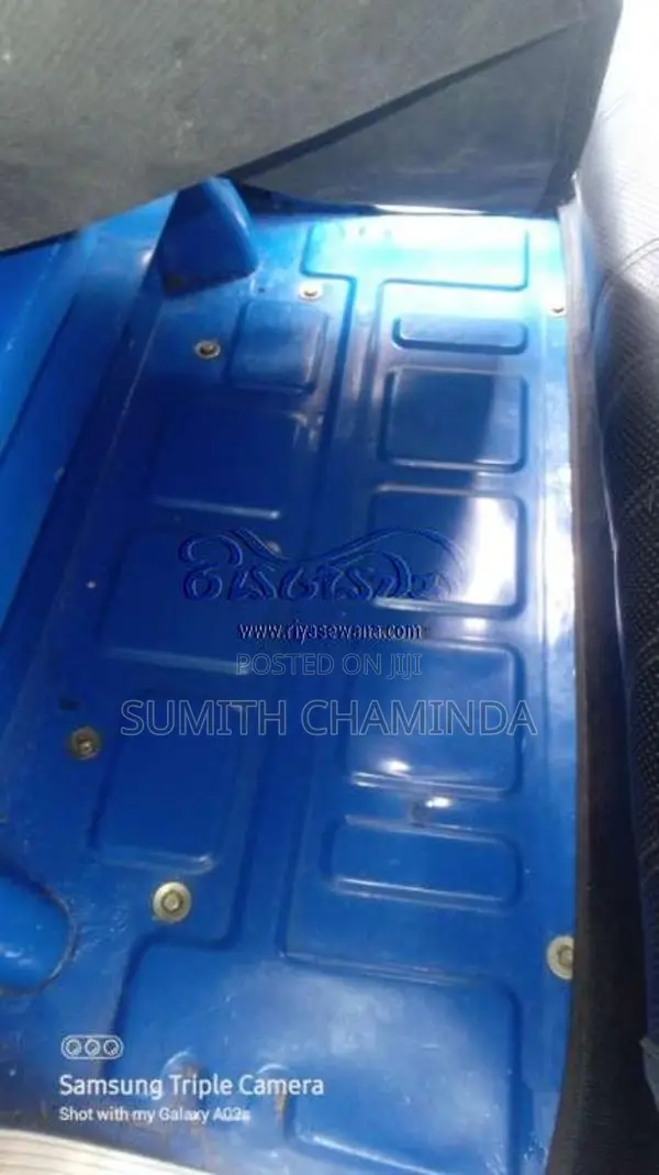 Bajaj 4 Stroke 2010 Three Wheel (Used)