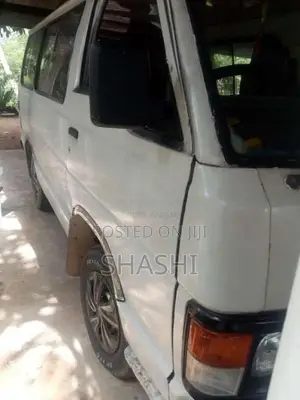 Toyota HIACE LH50 KOTA 1982 Van (Used)