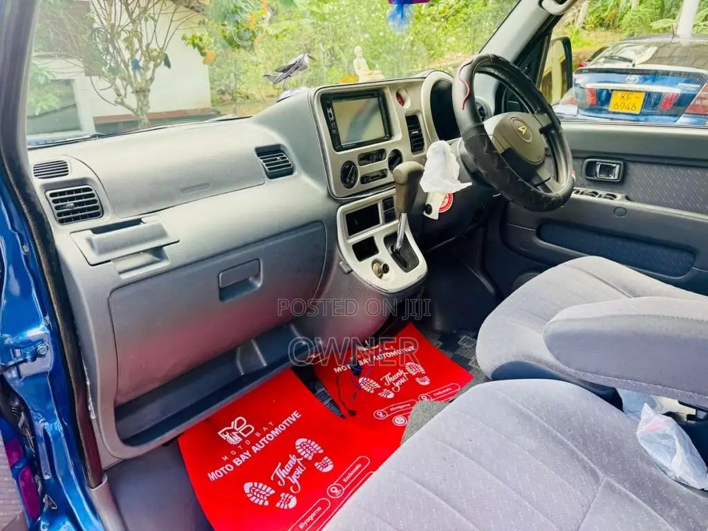 Daihatsu Hijet 2016 Van (Used)