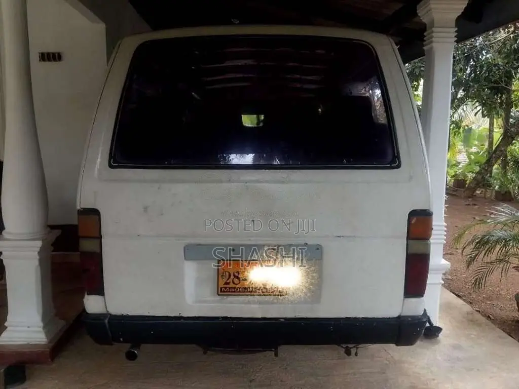 Toyota HIACE LH50 KOTA 1982 Van (Used)