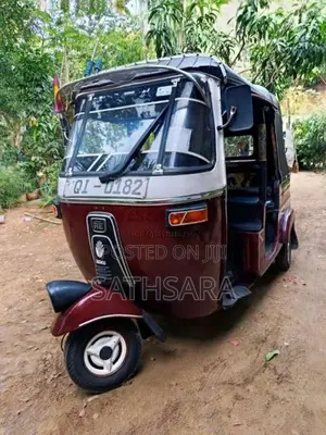 Bajaj 2 Stroke 2006 Three Wheel (Used)