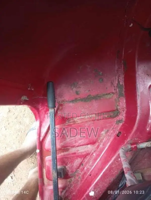 Bajaj 2 Stroke 2005 Three Wheel (Used)
