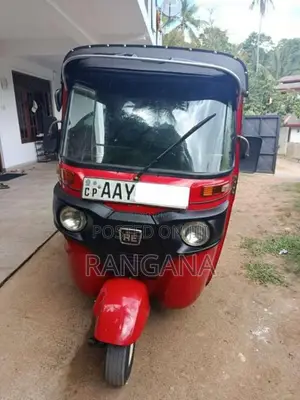 Bajaj 4 Stroke 2014 Three Wheel (Used)