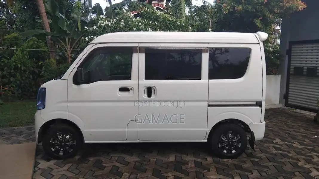 Suzuki Every DA17 2017 Van (Used)