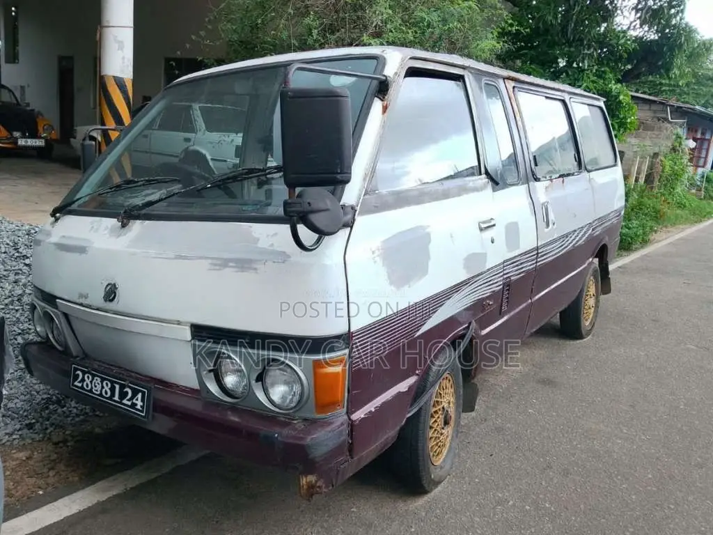 Nissan Vanette 1983 Van (Used)