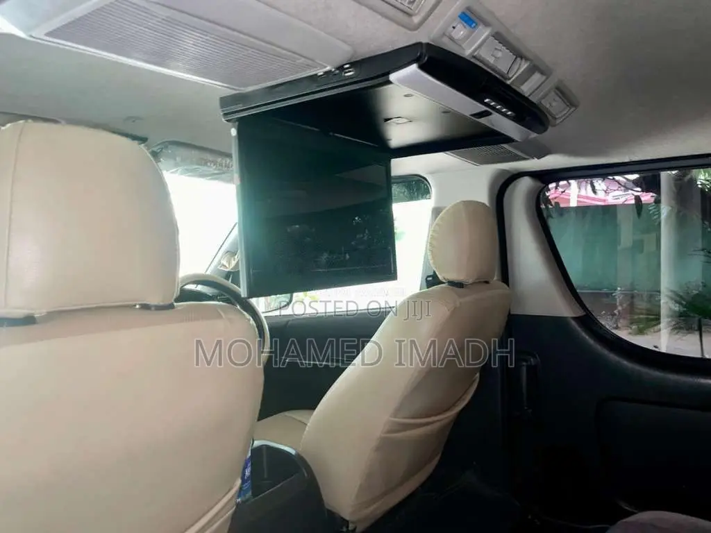 Toyota KDH DARK PRIME SUPER GL 201 2015 Van (Used)
