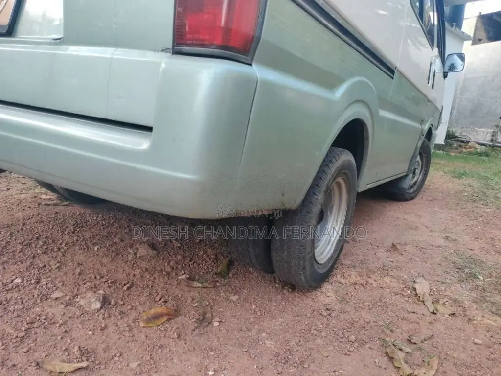 Nissan Vanette 1998 Van (Used)