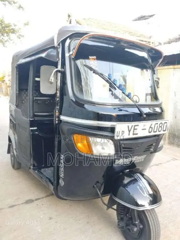 TVS King 2010 Three Wheel (Used)