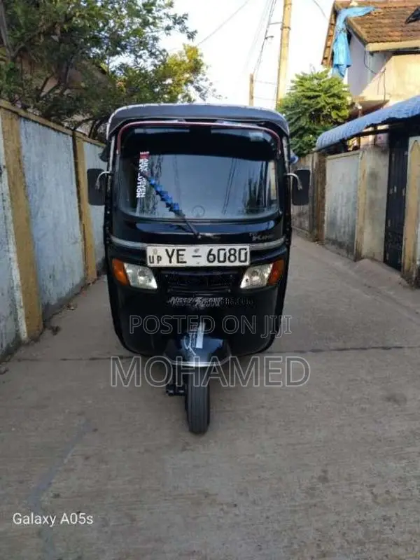 TVS King 2010 Three Wheel (Used)