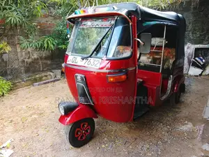 Bajaj 4 Stroke 2007 Three Wheel (Used)