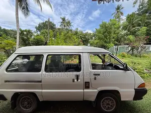 Toyota TownAce 1992 Van (Used)